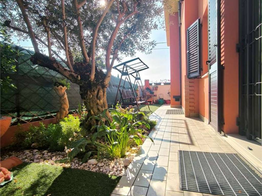 Villa a Rimini in Via delle Cascine - Foto 2