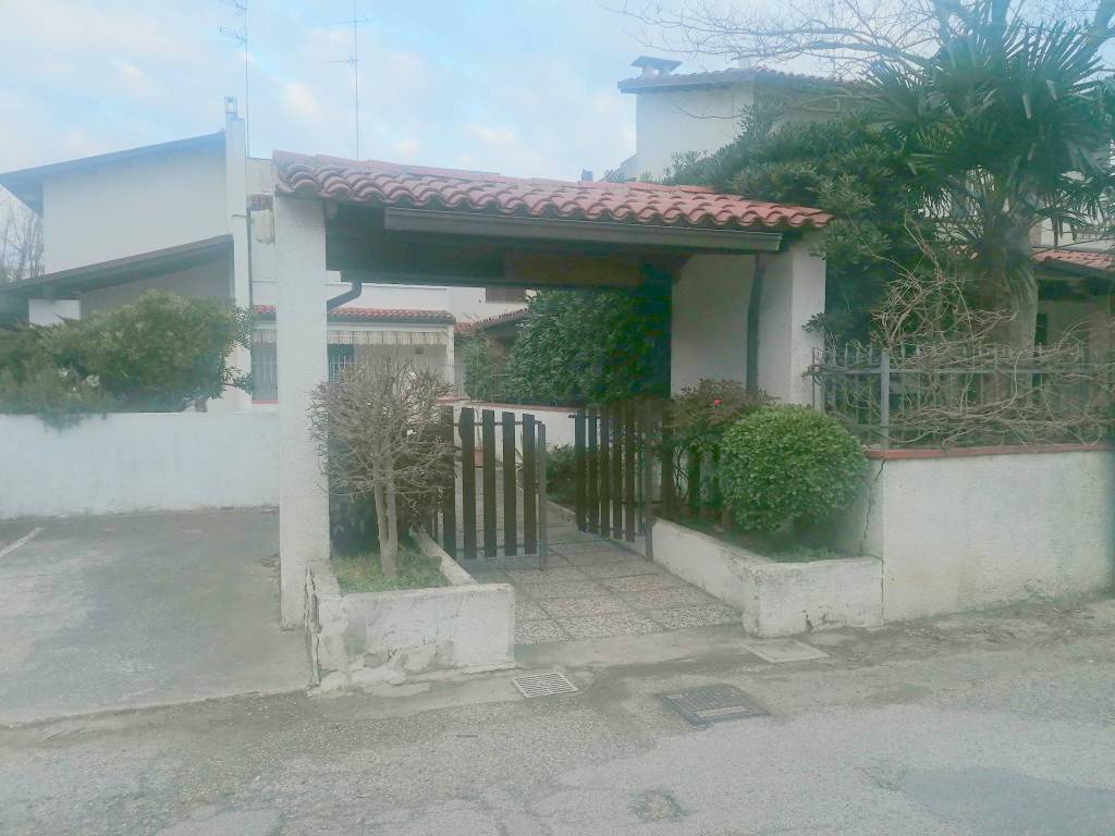 Villetta a schiera a Comacchio in Viale Nuova Zelanda, 6 - Foto 4