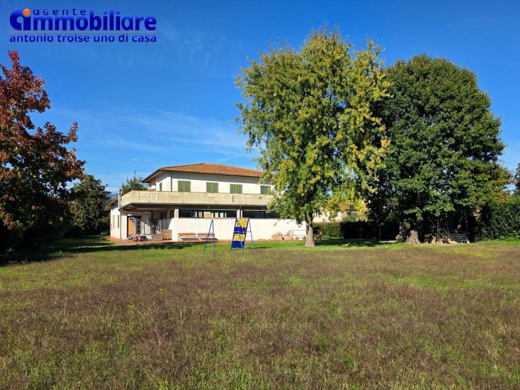 Villa a Pistoia in Via Montalbano - Foto 2