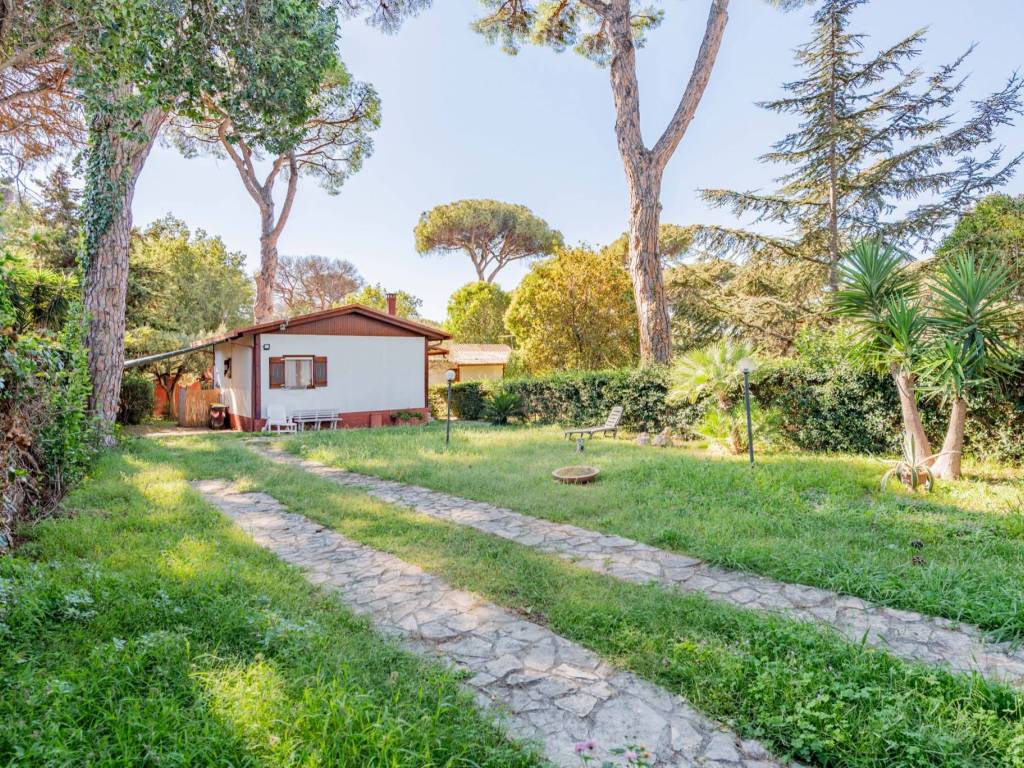Villa a Cerveteri in Via Arturo Salvioni - Foto 2