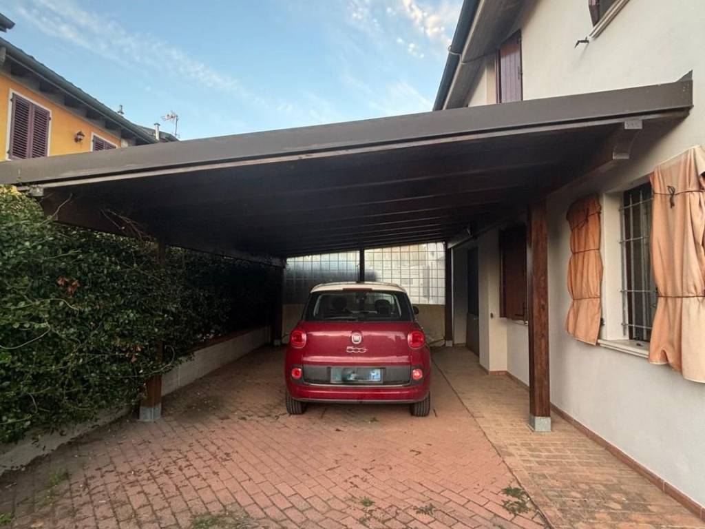 Villa a Bondeno in Via Madonna della Pioppa, 53 - Foto 4
