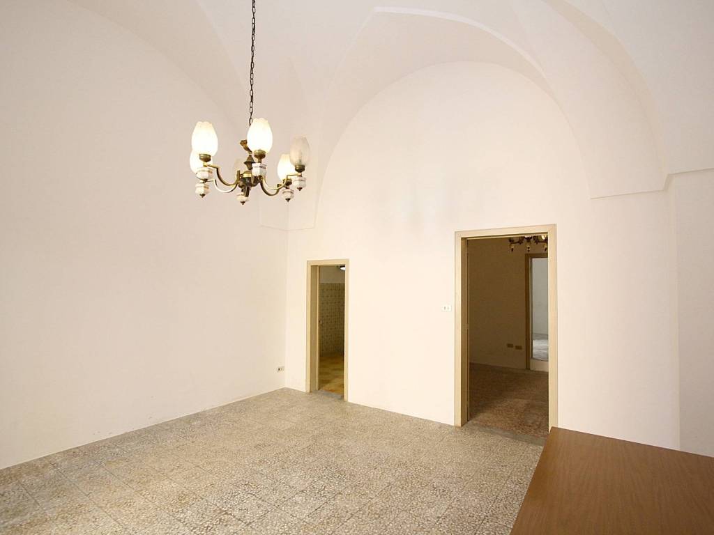 Casa indipendente a Parabita in Via Camillo Benso di Cavour - Foto 3