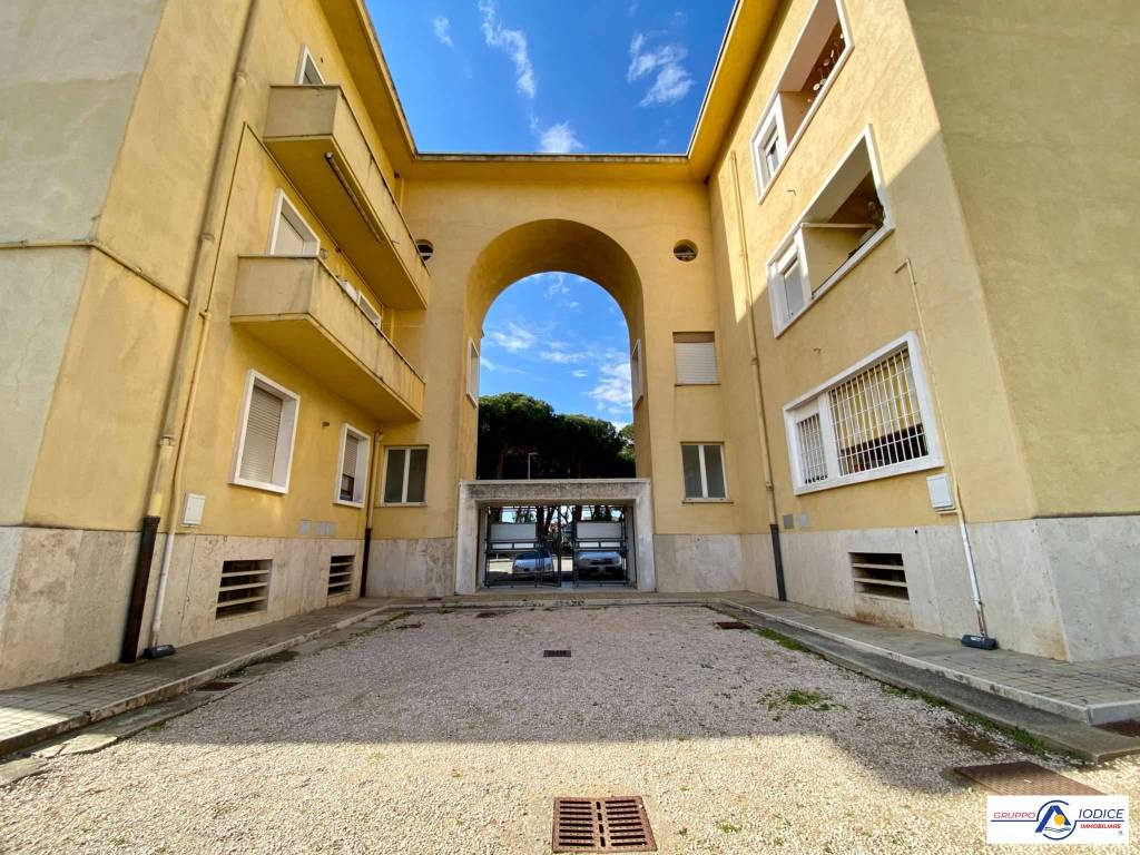 Appartamento a Sabaudia in largo Giuseppe Toigo - Foto 2