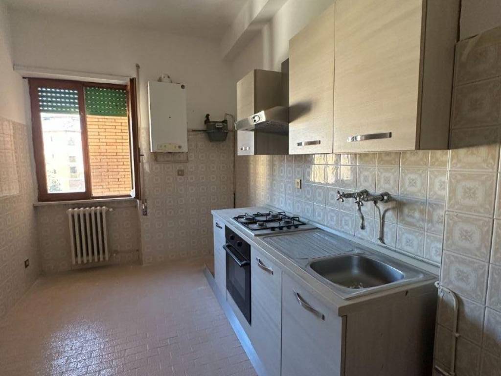 Appartamento a Rieti in VIA DUPRE 21 - Foto 2