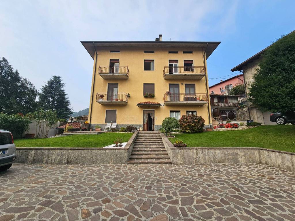 Appartamento a Palazzago in Via Tezzolo - Foto 4