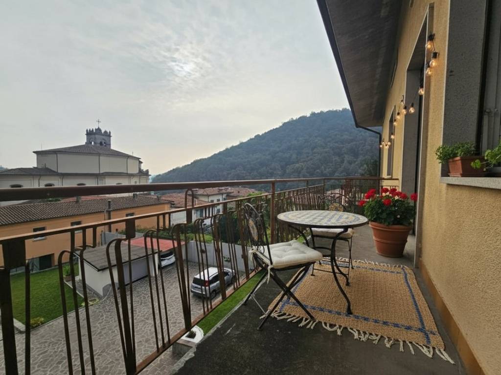Appartamento a Palazzago in Via Tezzolo - Foto 5