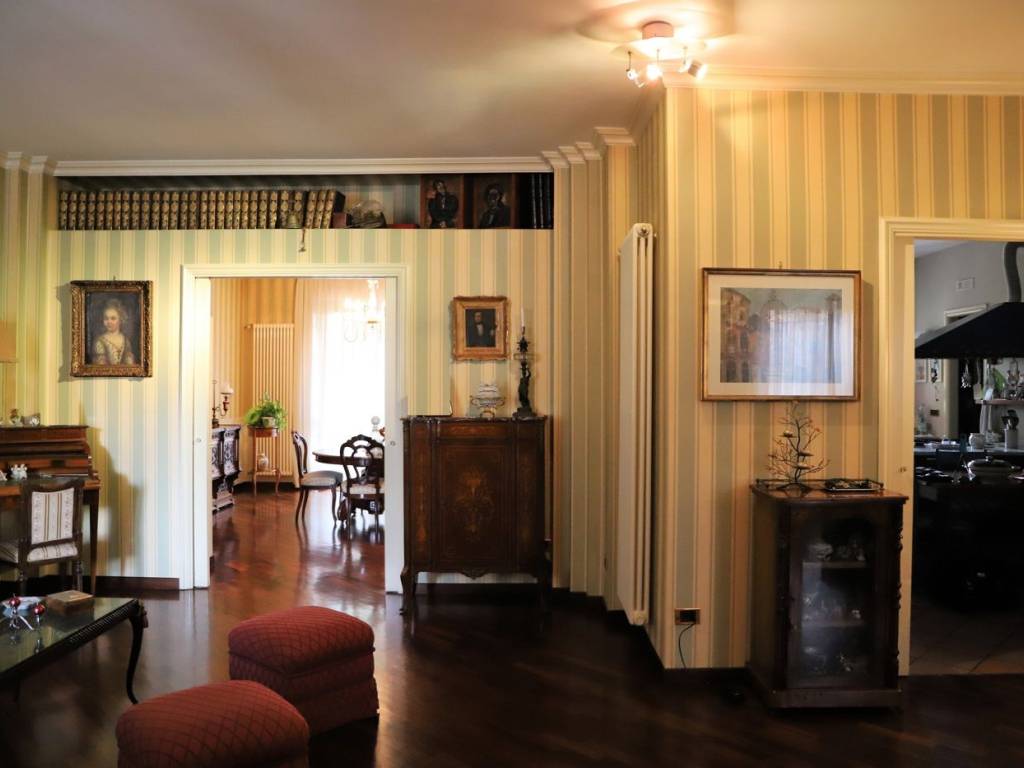 Villa a Caserta in Vicolo Antonio Joli, 6 - Foto 2