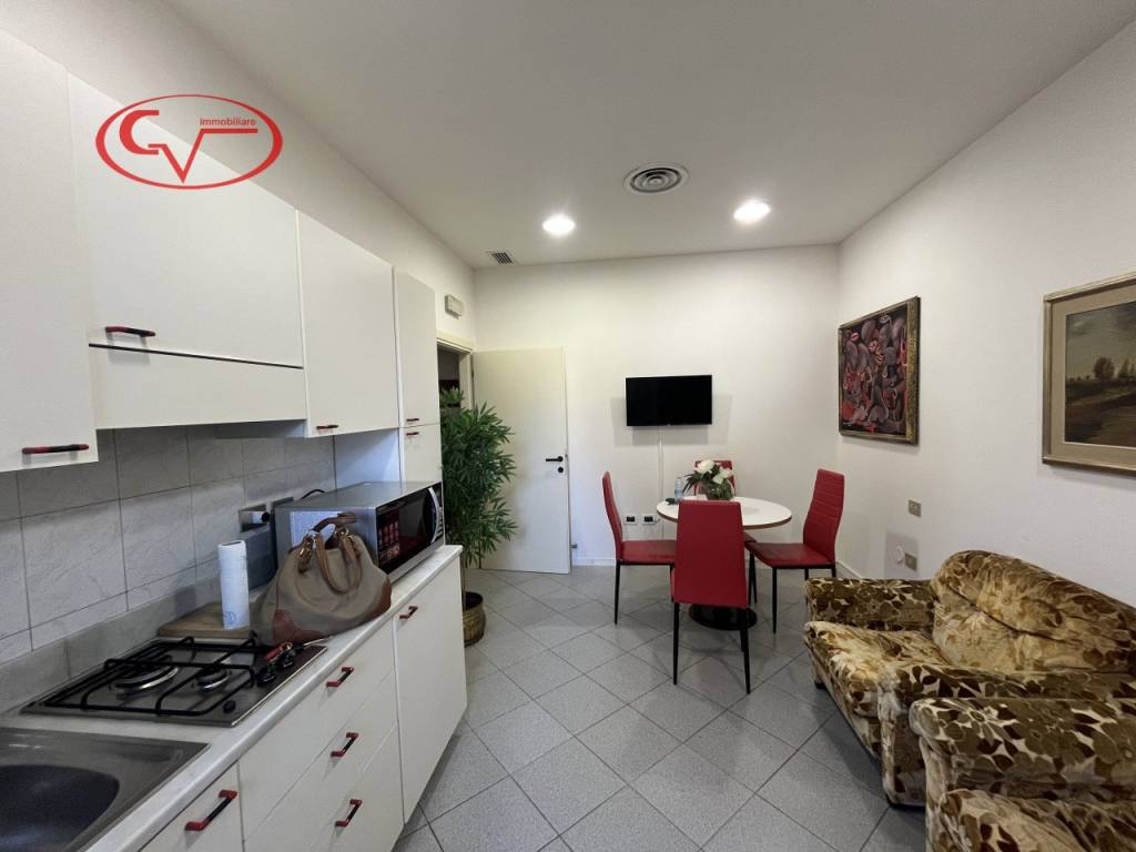 Appartamento a Terranuova bracciolini in Via Tevere - Foto 2