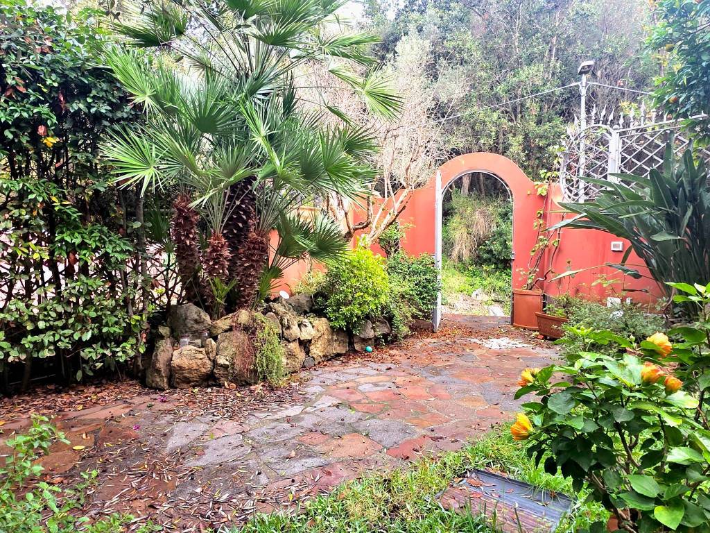 Villa a Forio in Strada Provinciale Forio - Foto 2