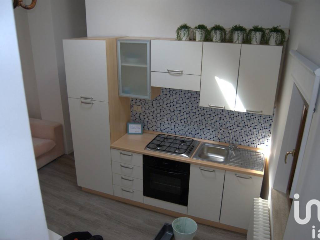 Appartamento a Santa maria nuova in Via Primo Maggio - Foto 4