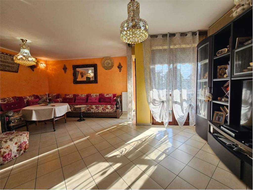 Appartamento a Brembate di sopra in Via Sorte, 72 - Foto 2