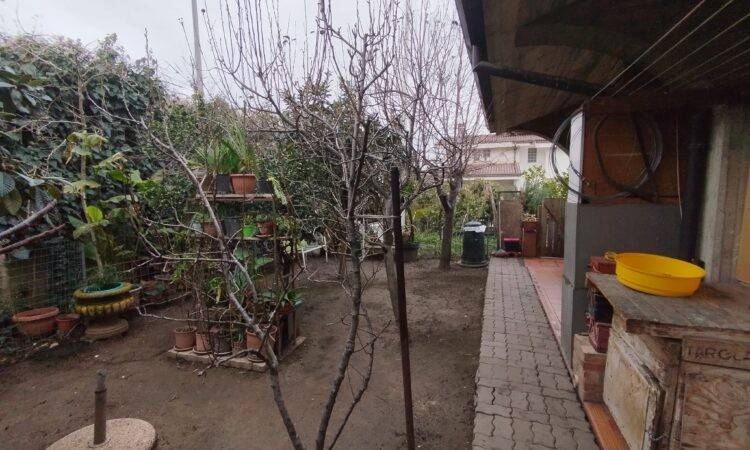 Villetta a schiera a Montalto uffugo in Via Gaetano Salvemini - Foto 4