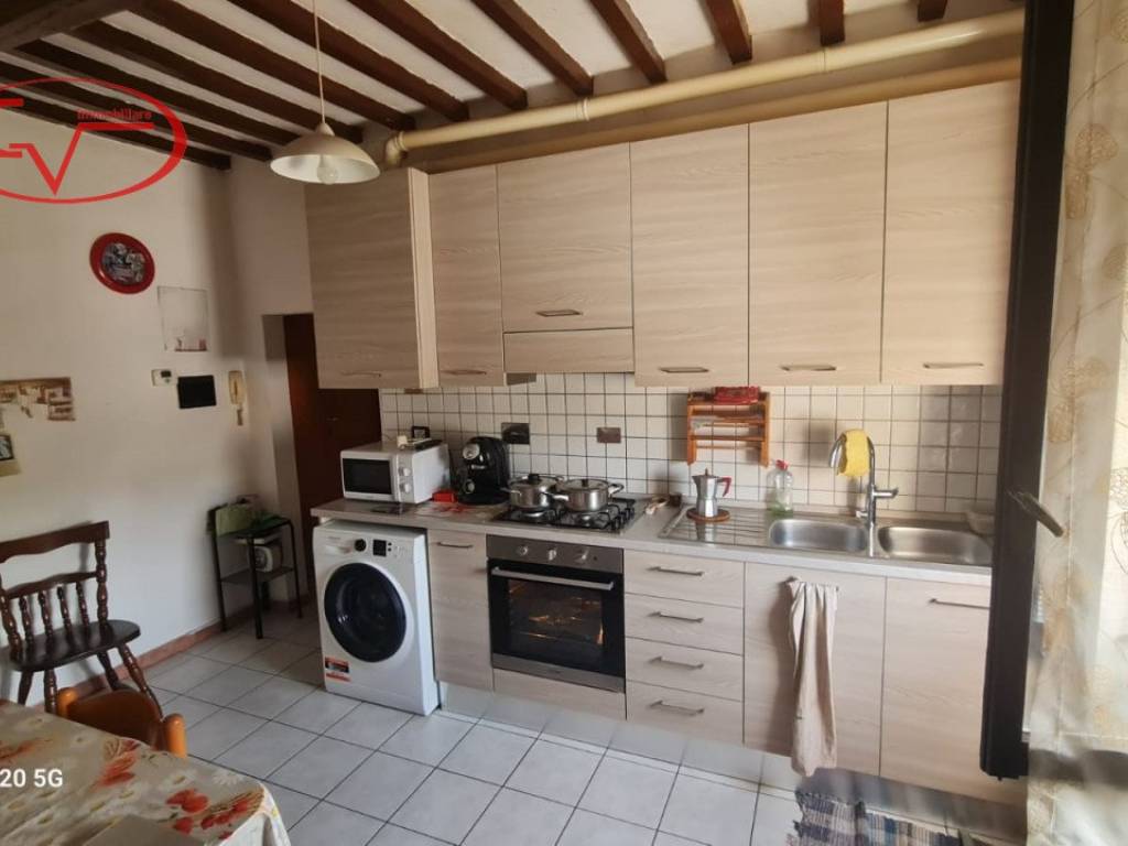 Appartamento a Montevarchi in Via Aretina - Foto 2