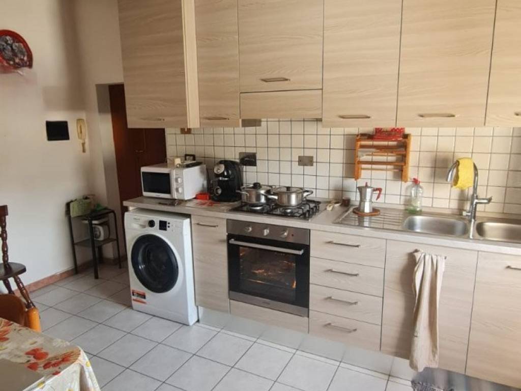 Appartamento a Montevarchi in Via Aretina - Foto 4