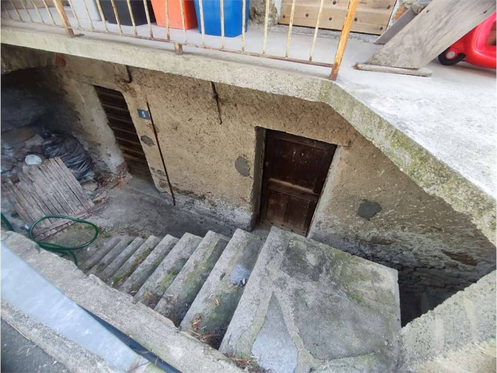 Rustico / casale a Pont-saint-martin in via chenuil, 3 - Foto 5