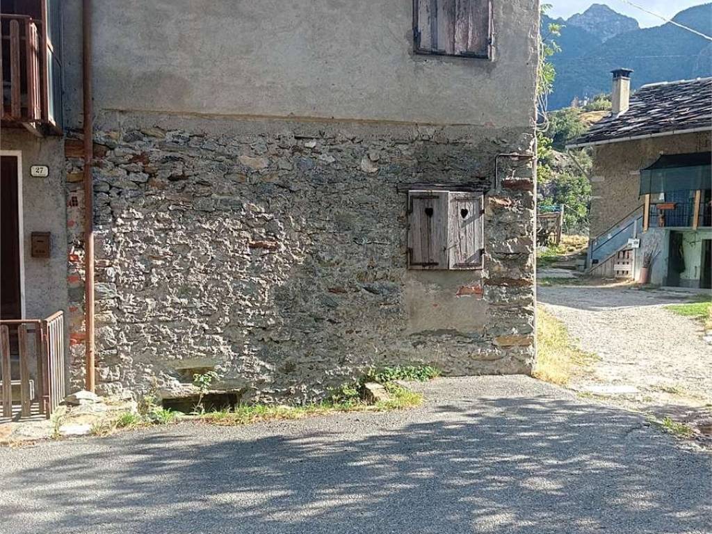 Rustico / casale a Donnas in via Albard - Foto 2