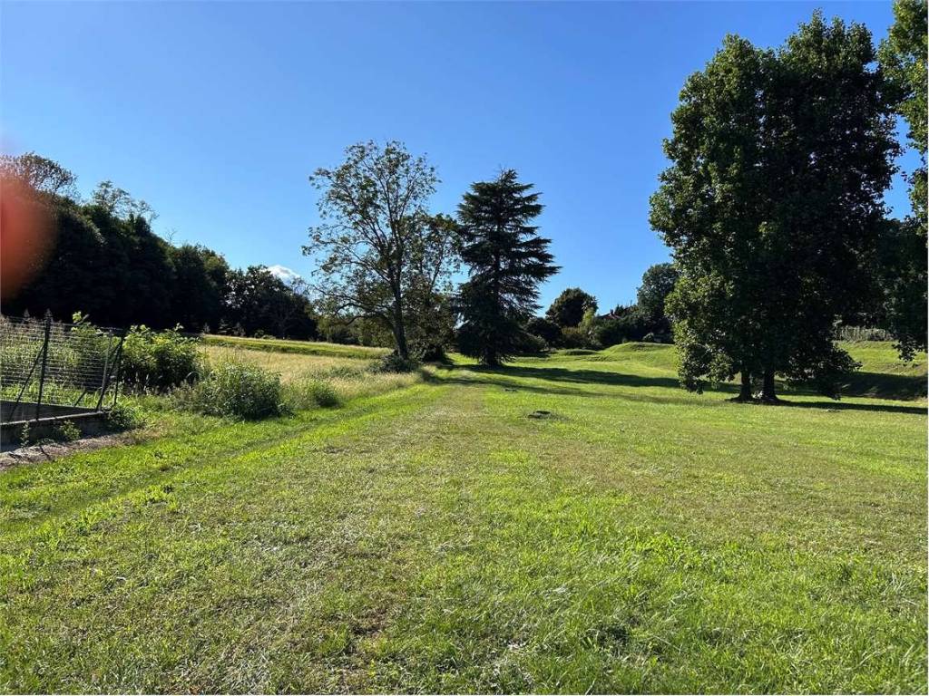 Terreno a Besozzo in bogno - Foto 2