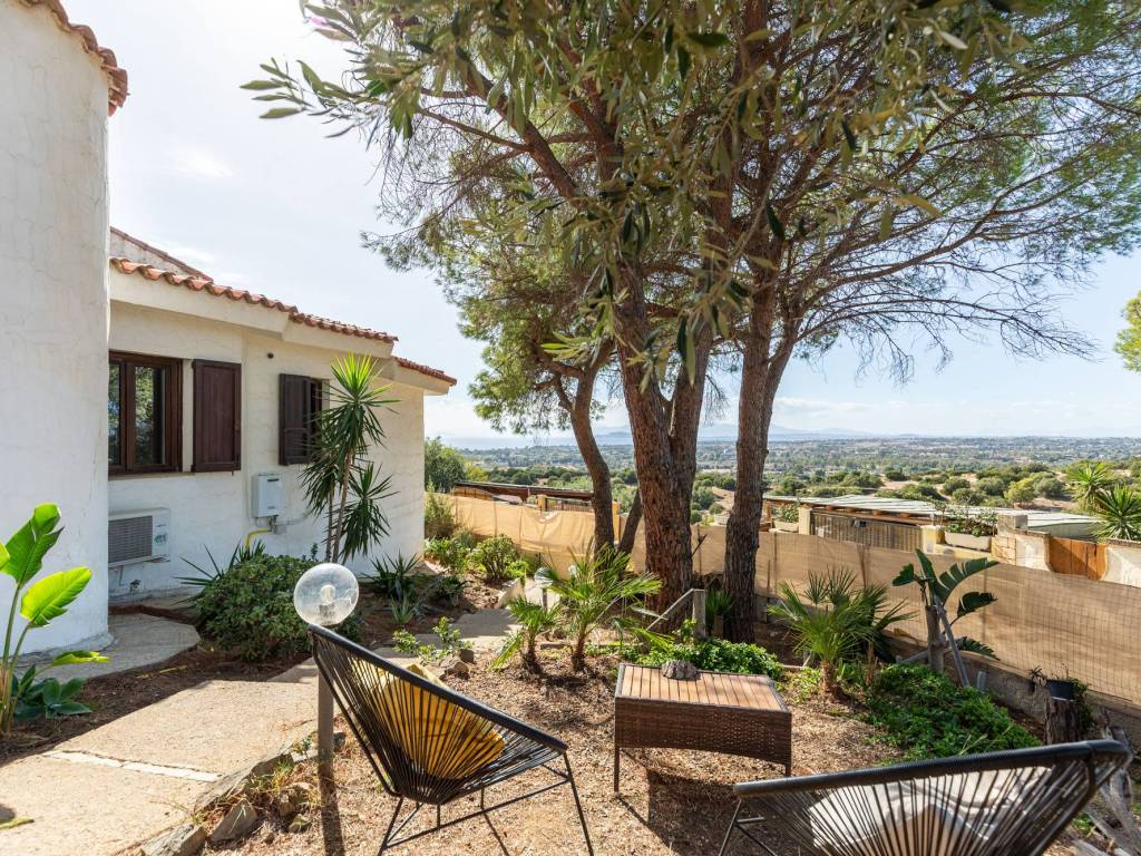 Villa a Quartu sant'elena in Via delle Orchidee, 60 - Foto 3