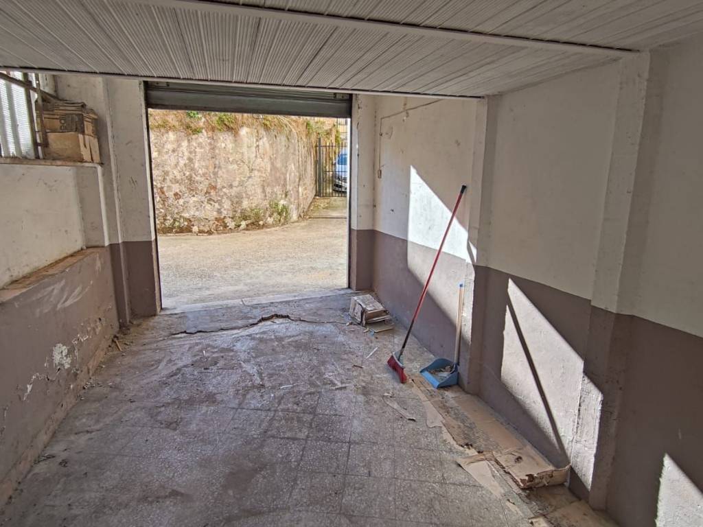 Box / garage a Tivoli in Via degli Ulivi - Foto 5