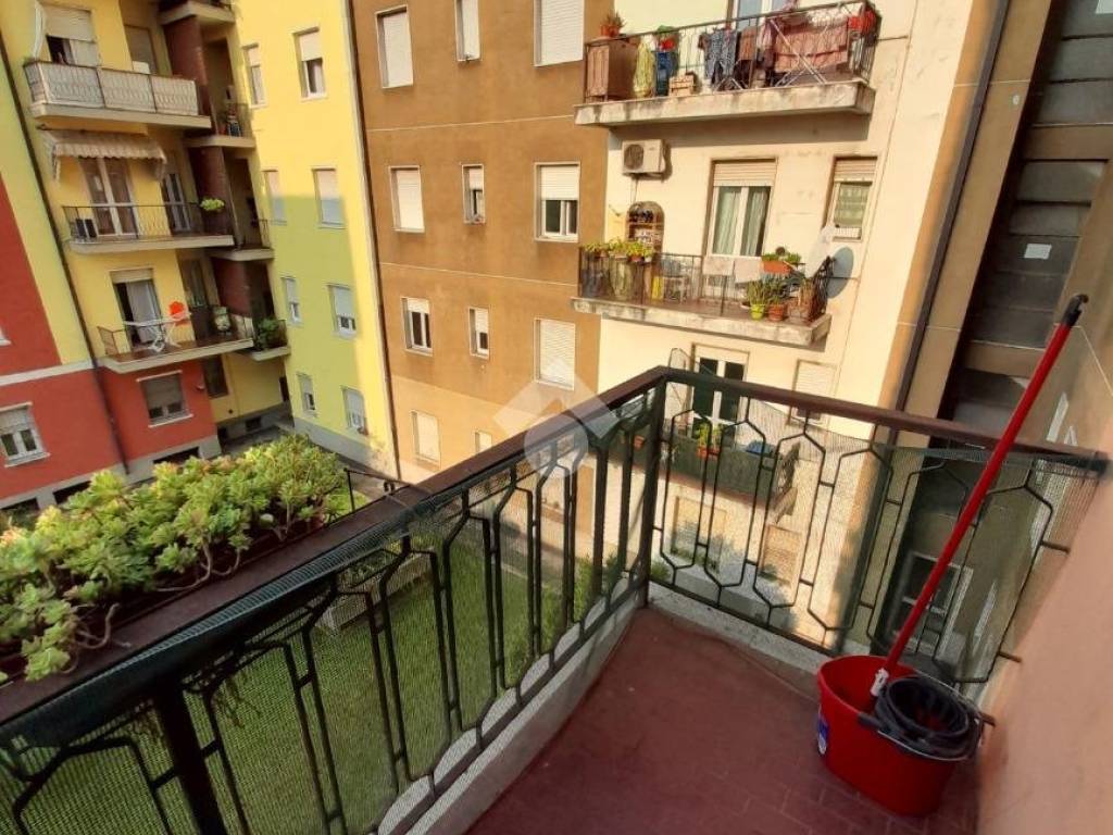 Appartamento a Brescia in VIA CORSICA, 180 - Foto 2