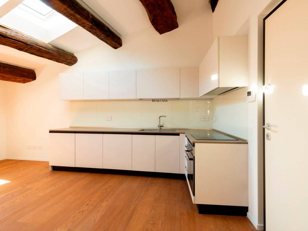 Appartamento a Trento in Via Paolo Mazzurana Oss, 5 - Foto 2