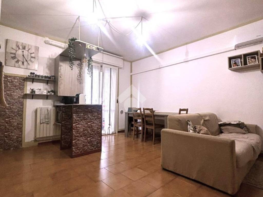 Appartamento a Rezzato in Via Bergamo, 23 - Foto 3