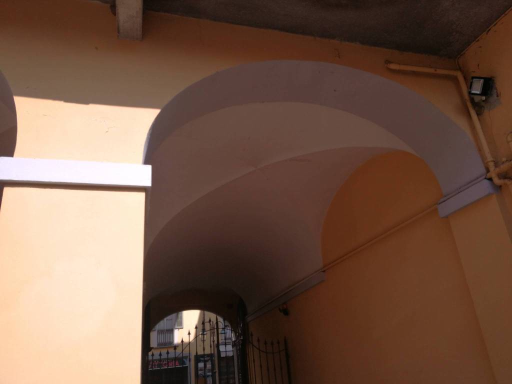 Appartamento a Bra in Via Camillo Benso di Cavour - Foto 2