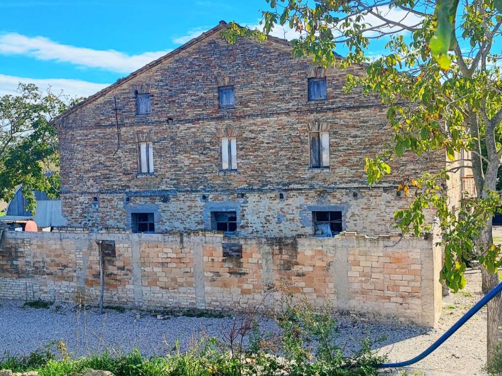 Rustico / casale a Montedinove in Contrada Croce Rossa - Foto 3