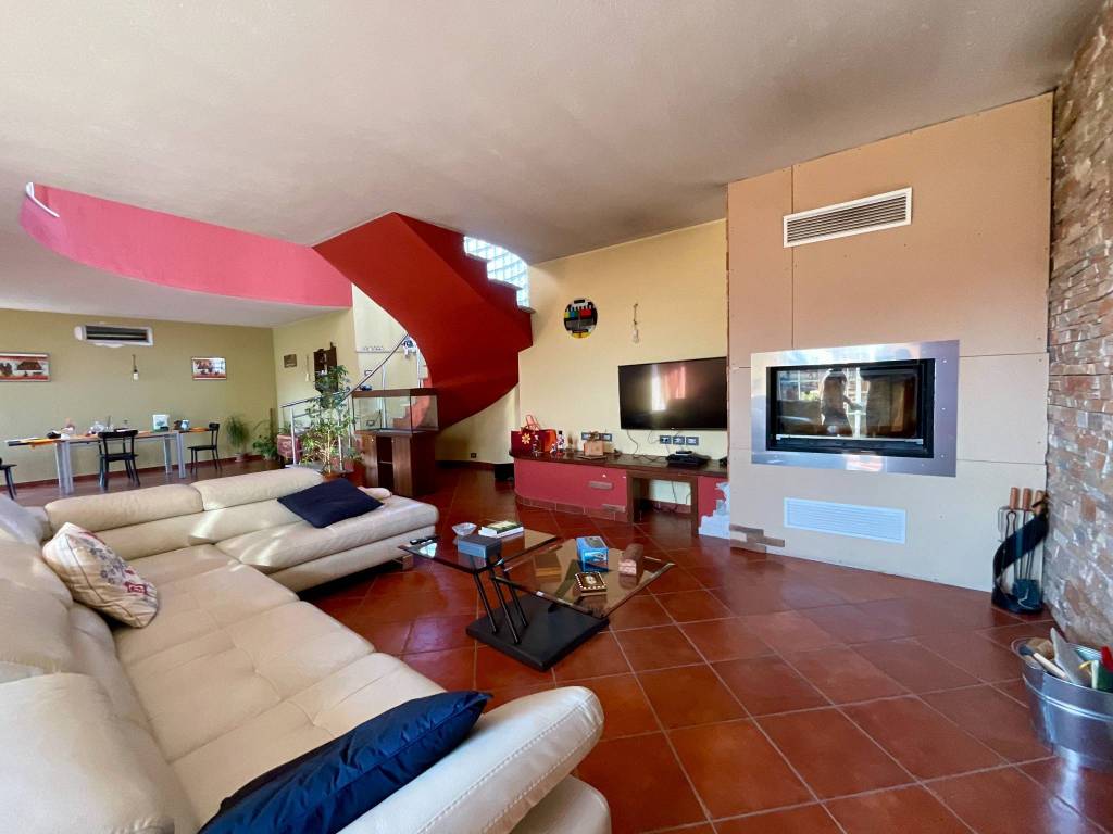 Villa a Busca - Foto 2