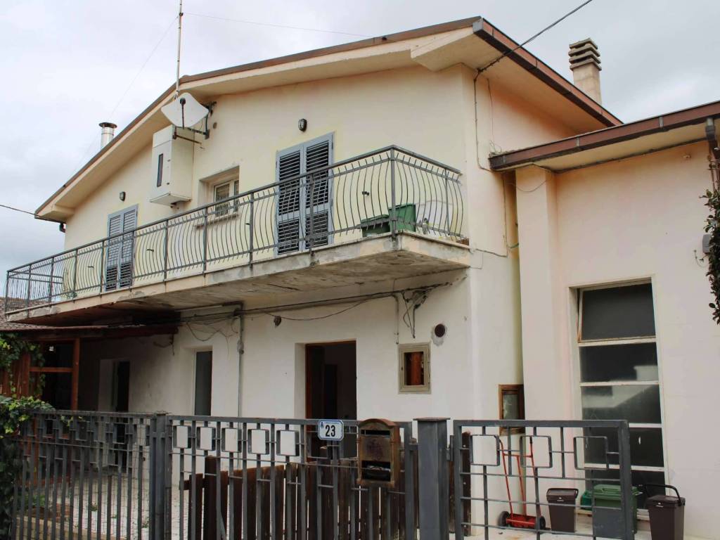 Appartamento a Colonnella in Via dei Mille 23 - Foto 2