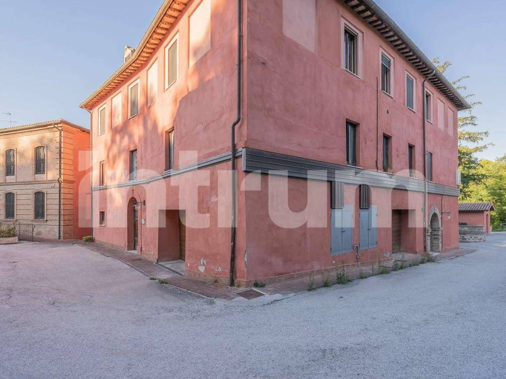 Palazzo / stabile a Matelica in Via Circonvallazione 101/A - Foto 4