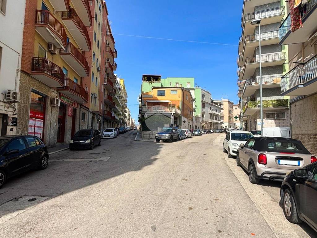 Appartamento a Manfredonia in Viale Beccarini, 6 - Foto 2