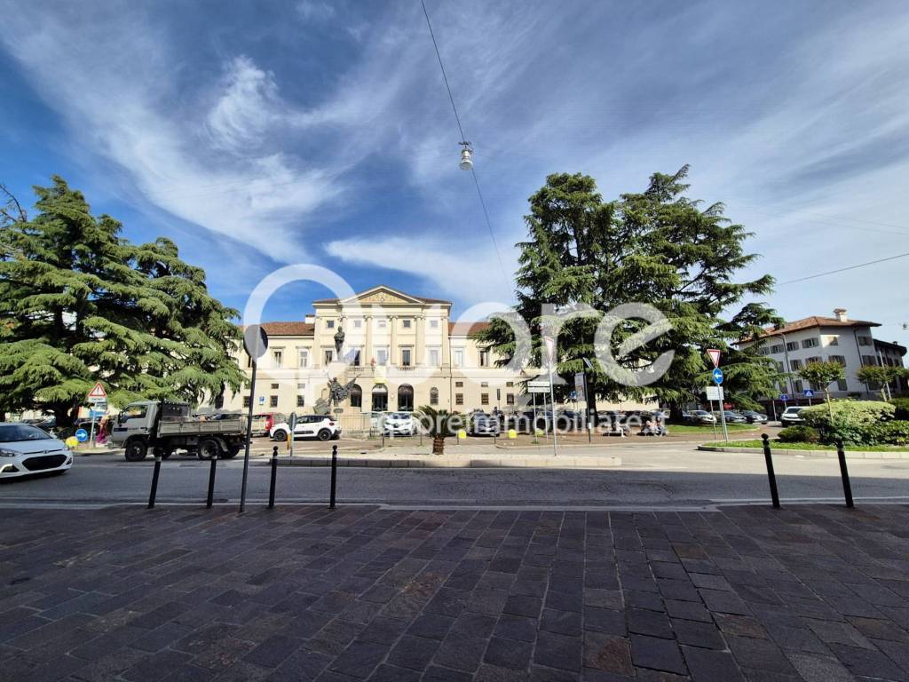 Immobile a Udine in PIAZZA GARIBALDI - Foto 2