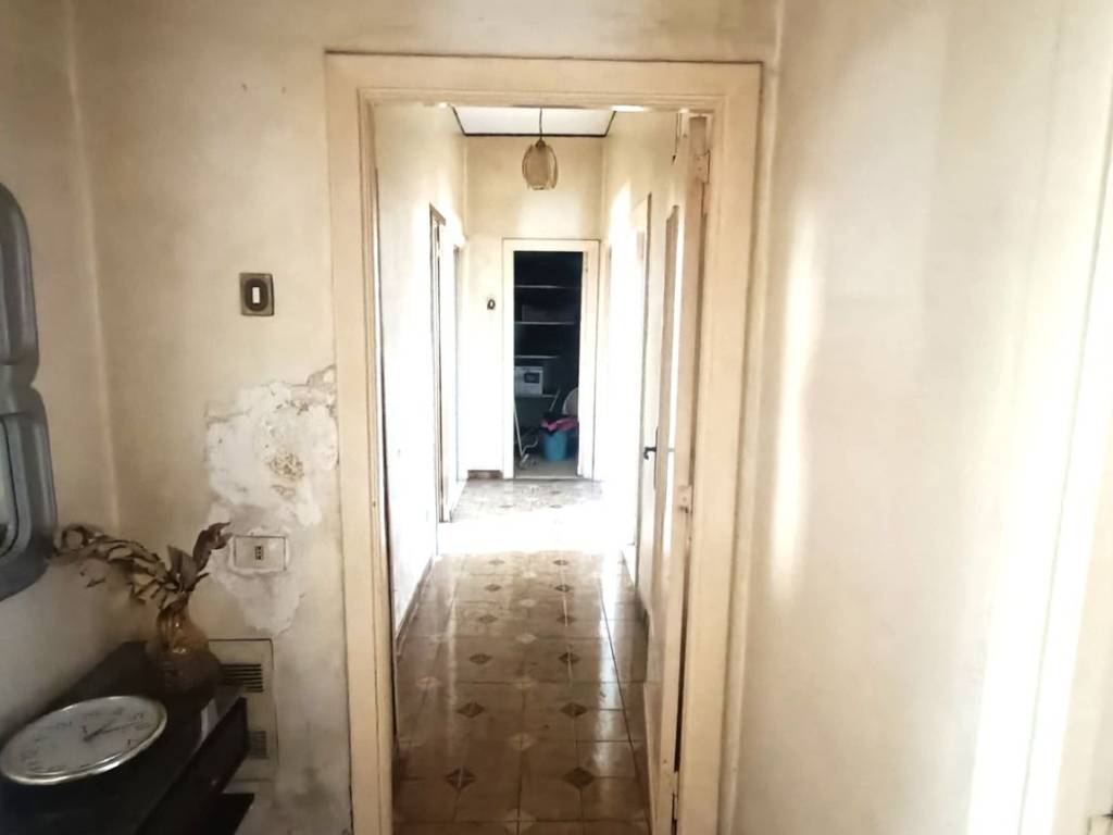Appartamento a Caserta in Piazza Camillo Benso di Cavour - Foto 4