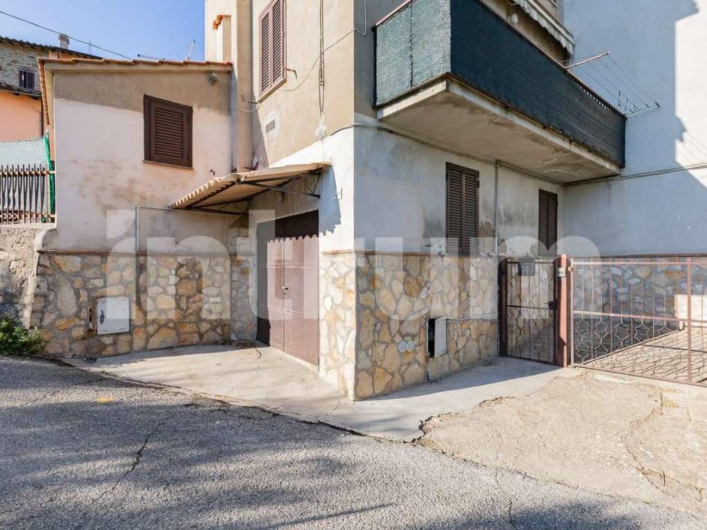 Casa indipendente a Perugia in via Francesca 17 - Foto 4