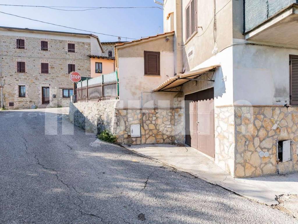 Casa indipendente a Perugia in via Francesca 17 - Foto 5