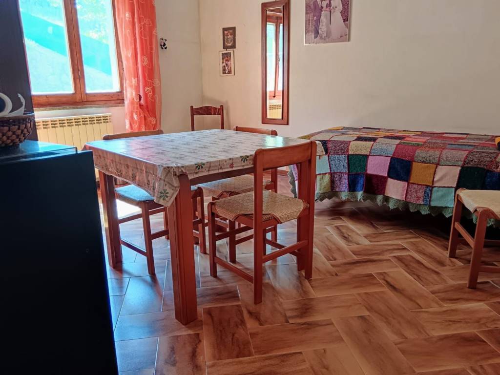 Appartamento a Monterotondo marittimo in Viale Giuseppe Garibaldi, 5 - Foto 2