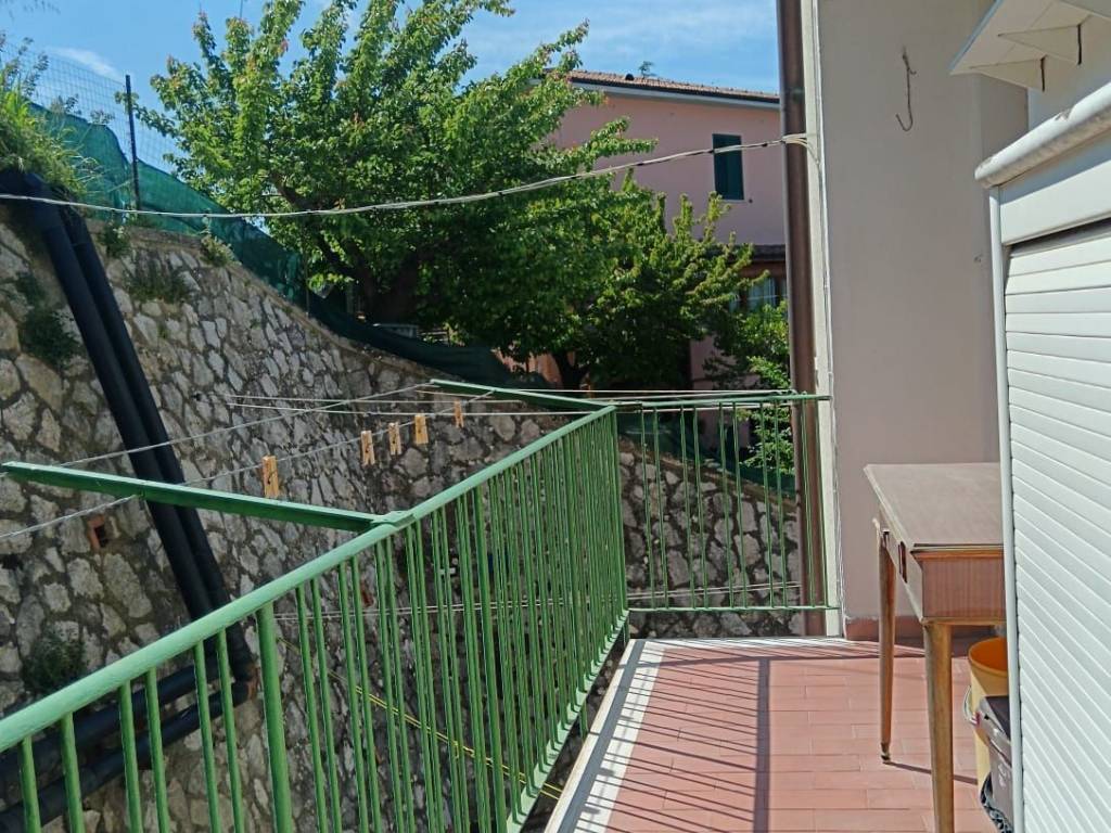 Appartamento a Monterotondo marittimo in Viale Giuseppe Garibaldi, 5 - Foto 4