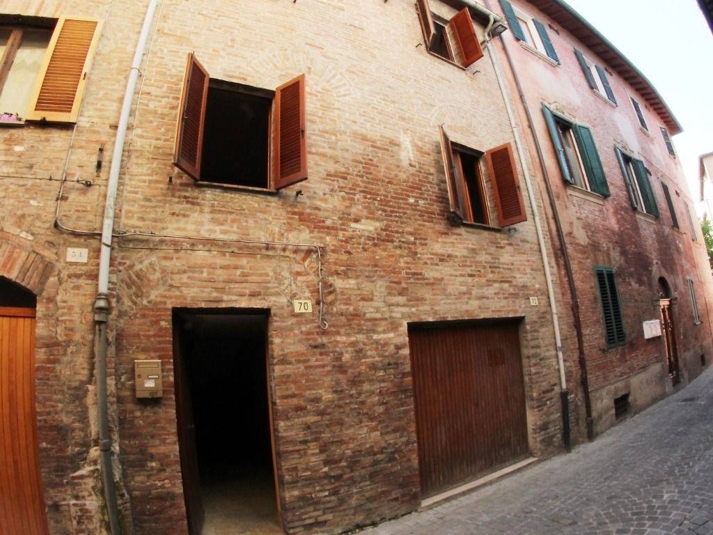 Casa indipendente a Fabriano in Via Giuseppe Mazzini, 70 - Foto 2