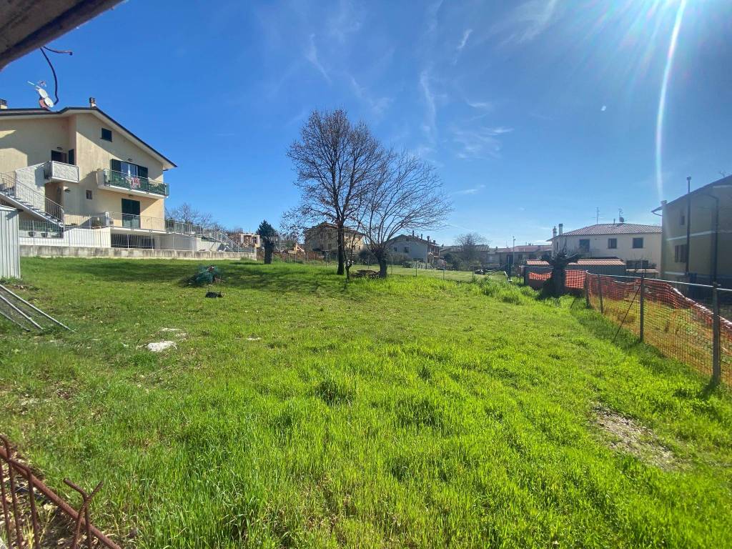 Terreno a Città di castello in Via Giuseppe Gioachino Belli - Foto 2