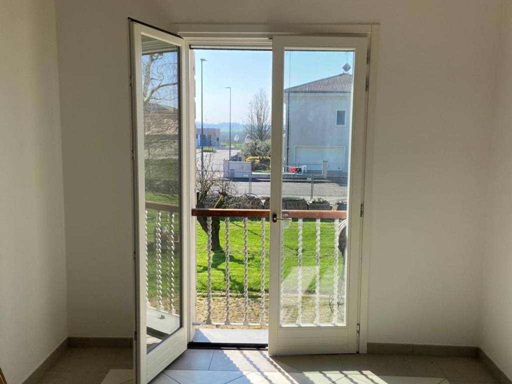 Rustico / casale a Reggiolo in strada Gavello - Foto 2