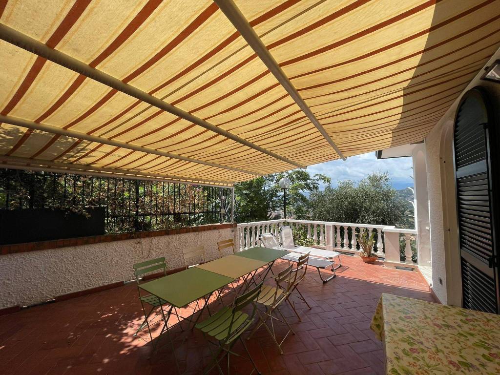 Appartamento a Imperia in Via Diano Calderina - Foto 2