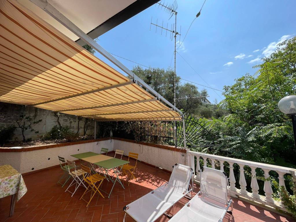 Appartamento a Imperia in Via Diano Calderina - Foto 3