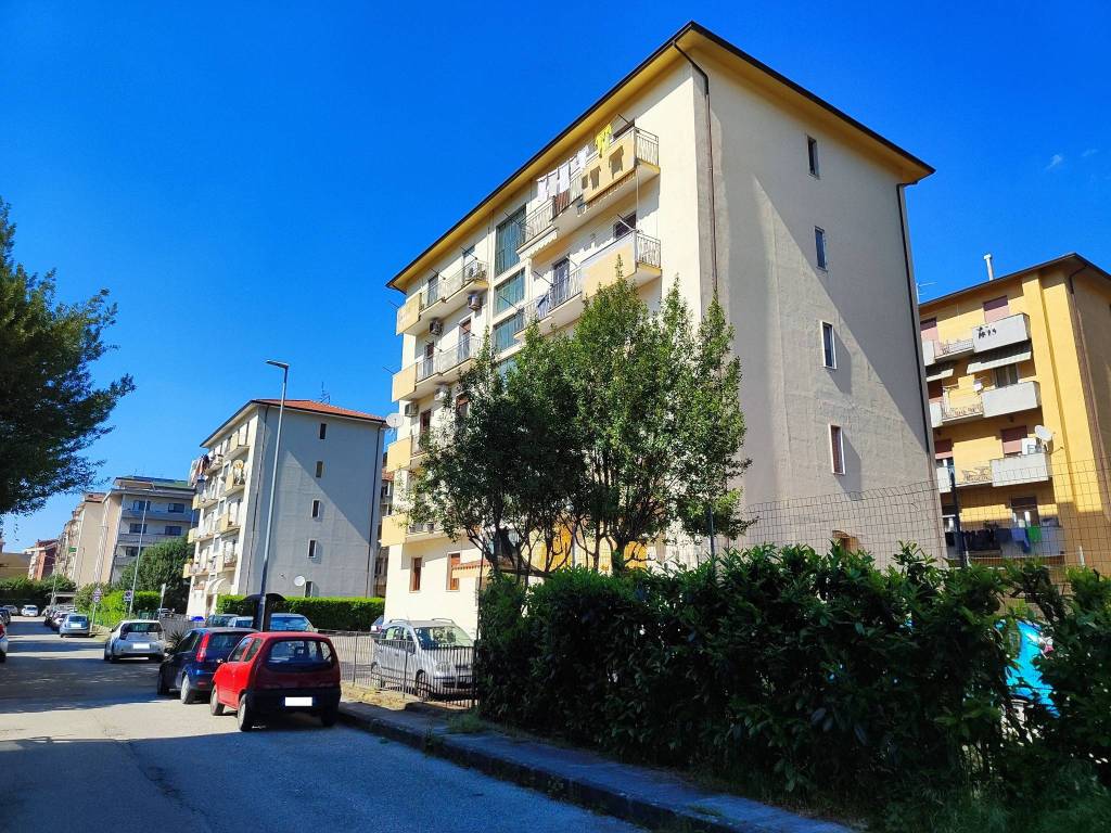 Appartamento a Benevento in Via Romoaldo 2 - Foto 2