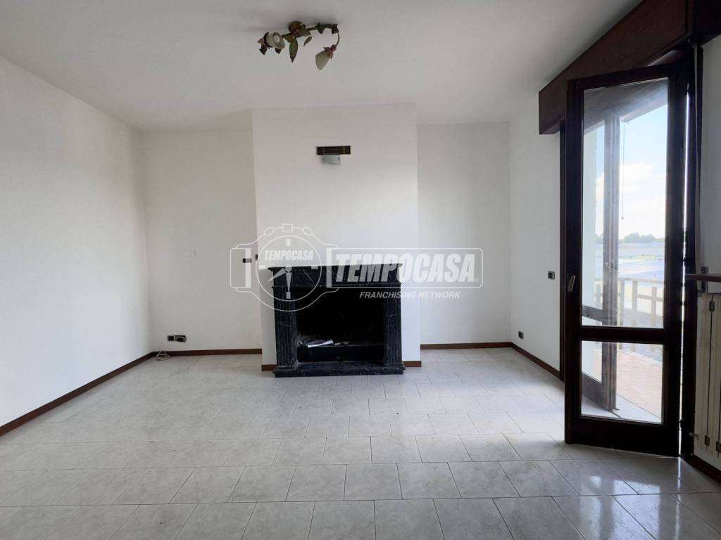 Appartamento a Scandiano in Via Giuseppe Mazzini, 27 - Foto 3