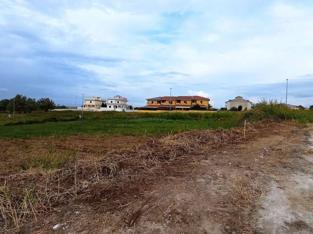 Terreno a Ionadi in Via Gioacchino Da Fiore, 2 - Foto 5