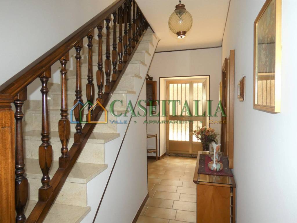 Casa indipendente a Borgofranco d'ivrea in Via Vincenzo Gioberti - Foto 4