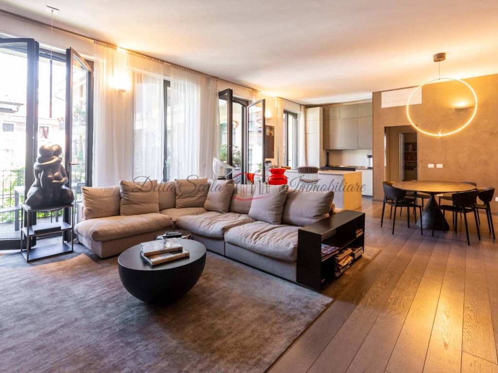 Appartamento a Milano in Via Angelo della Pergola, 5 - Foto 1