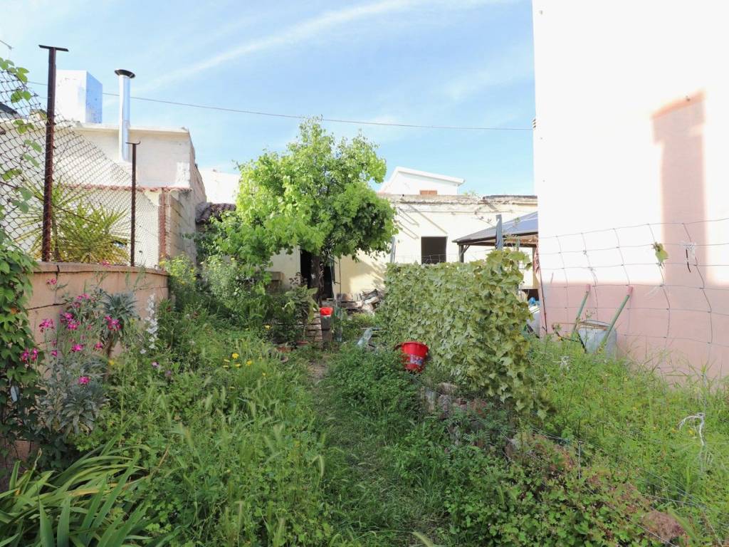 Casa indipendente a Lotzorai in Via Dante Alighieri, 15 - Foto 2