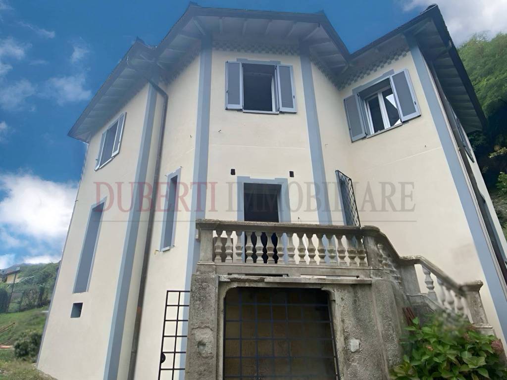 Villa a Brusimpiano in Via Varese - Foto 5
